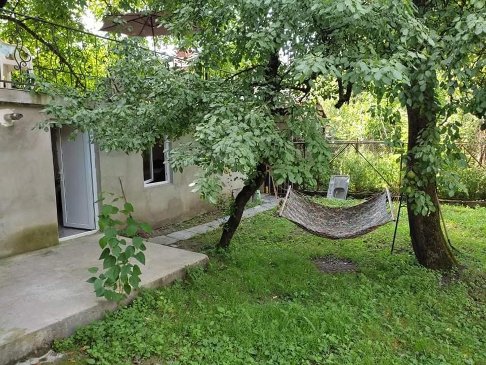 Apartmán Family House In Racha, Oni Exteriér fotografie